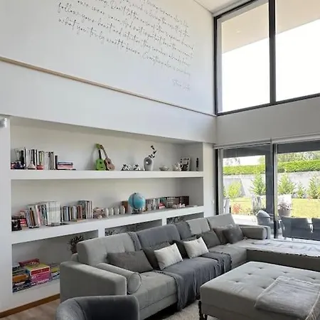 Casa Costa Santos, Póvoa De Varzim Terroso