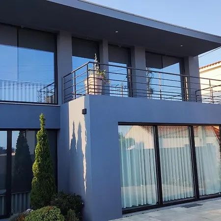 Casa Costa Santos, Povoa De Varzim * Terroso