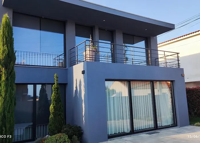 Casa Costa Santos, Povoa De Varzim * Terroso